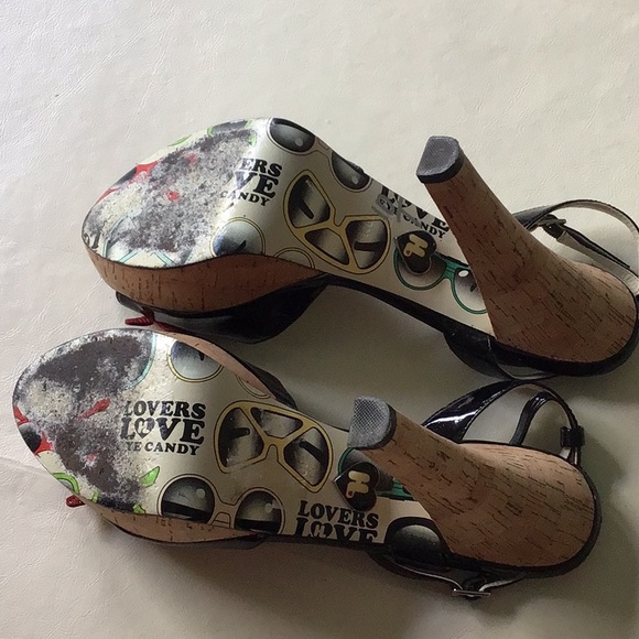 #Harajuku Strappy Heels - Picture 4 of 15